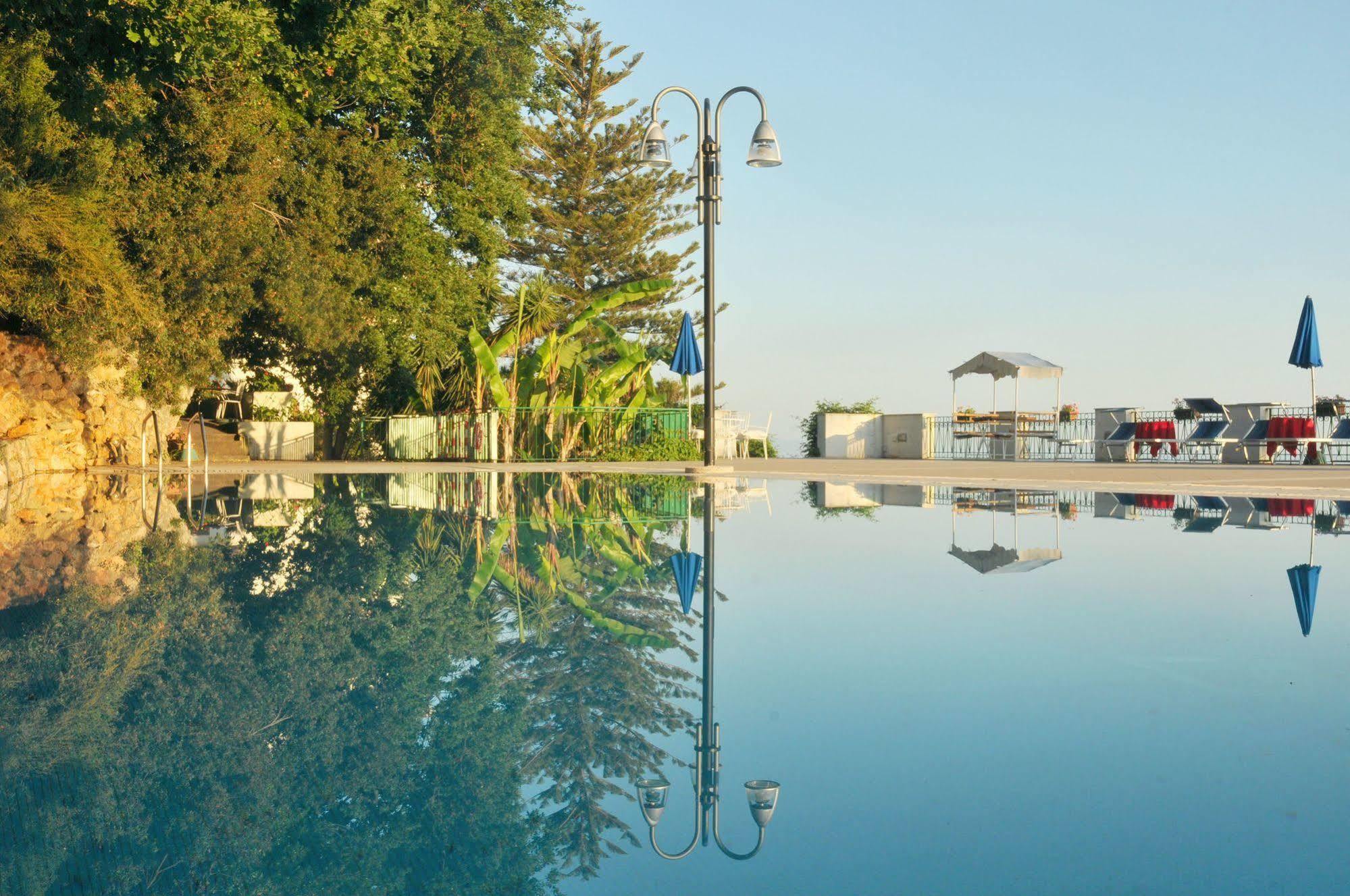 צ'טרארו Grand Hotel San Michele מראה חיצוני תמונה
